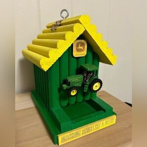 John Deere Green Nothing Runs Like A Deere Bird feeder Collectable Farmhouse